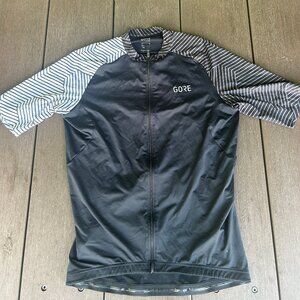 GORE CYCLING JERSEY SIZE M